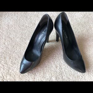 Pour la Victoire Heels